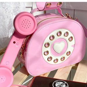 Fun Pink Bag with phone plug in